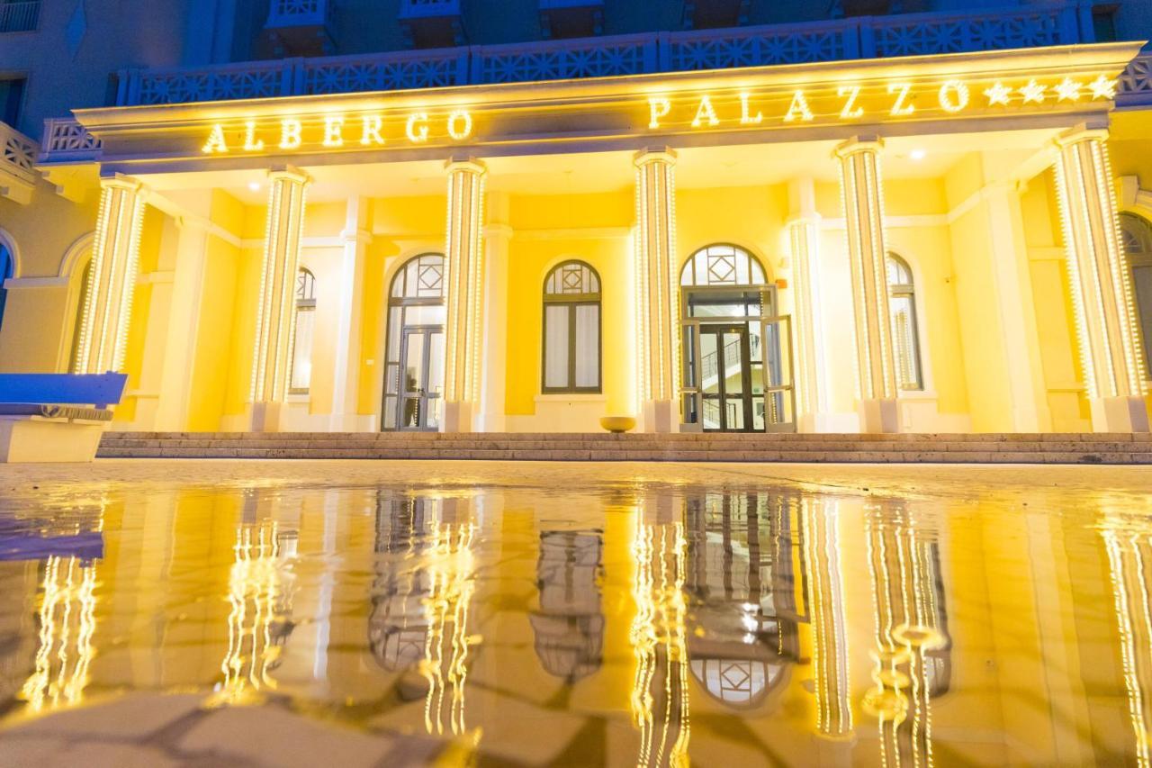 Albergo Palazzo Santa Cesarea Terme Buitenkant foto