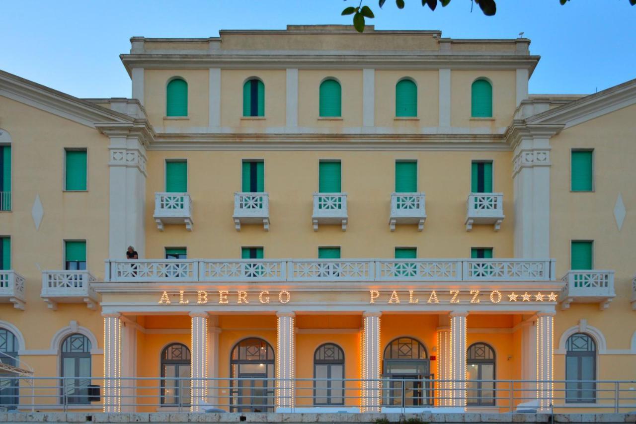 Albergo Palazzo Santa Cesarea Terme Buitenkant foto